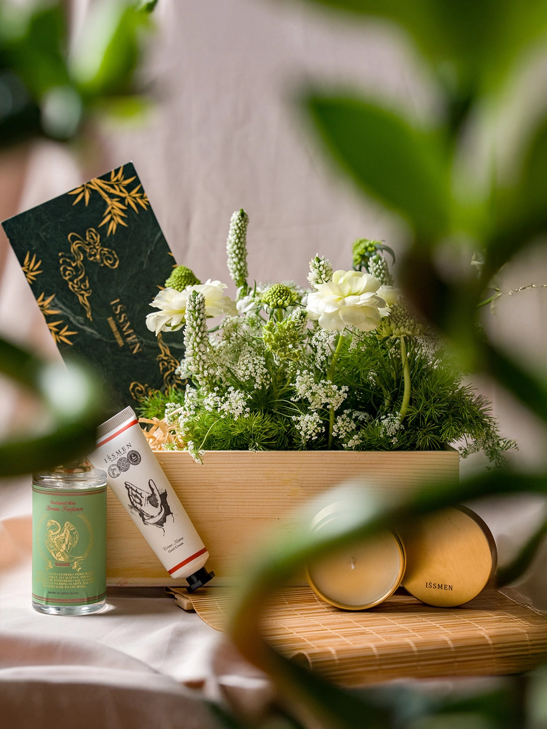 Serene Haven x ÍSSMEN Bamboo Set|竹木香薰禮盒,旅行裝香薰蠟燭、Body Mist、Hand Cream,平衡與新生主題,送禮或家居擺設。