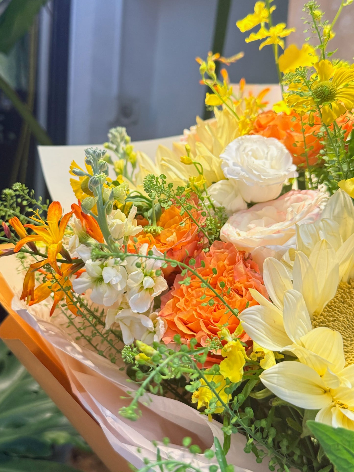 Sunbeam Smile bouquet close-up|黃色花束細節|Yellow seasonal flowers