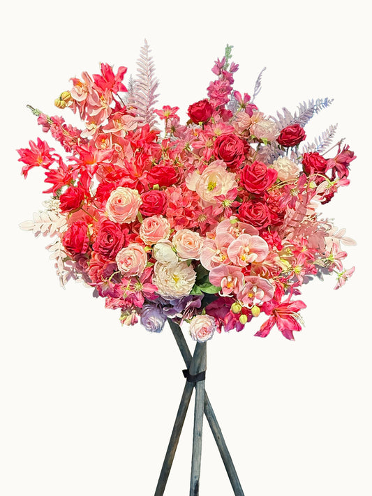 Bloom Majesty Stand