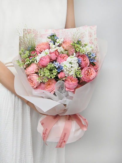 A Quiet Yes Grandeur romantic bouquet，大尺寸粉色花束