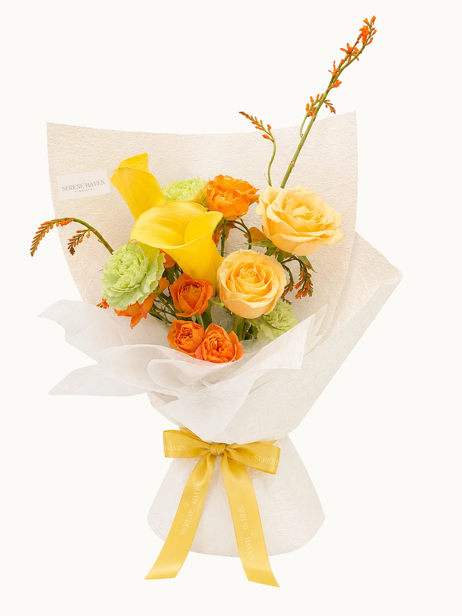 After Our First Goodbye 花束正面，黃色 calla lilies、香檳玫瑰及橙色季節花材，warm bouquet inspired by reunion and hopeful new beginnings.