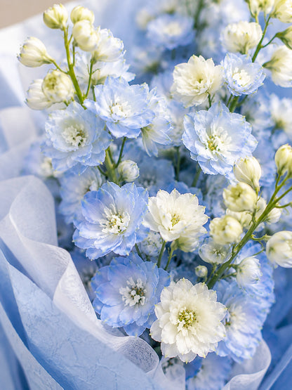 Serene Haven - Azure Breeze Bouquet 藍色花束細節 清新優雅送禮首選