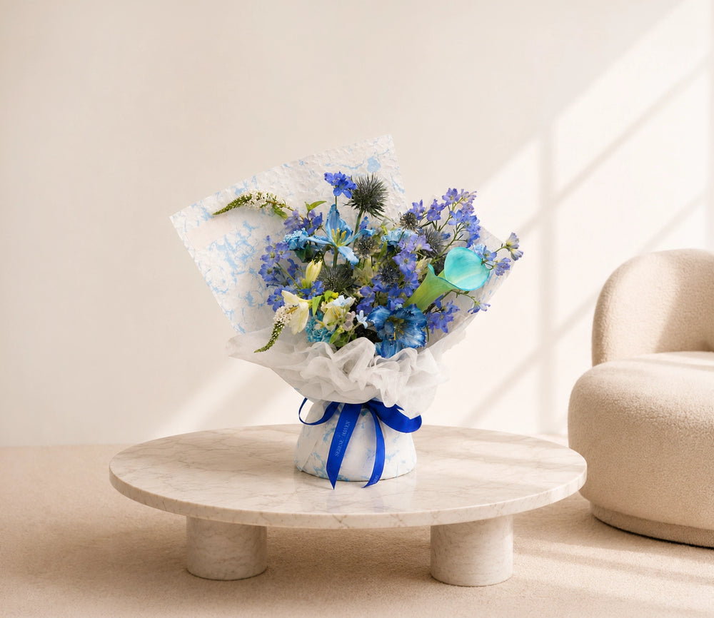 Azure Haven 花束｜ISTJ・ISFJ・ESTJ・ESFJ MBTI Bouquet，藍色 Delphinium、Blue Calla Lily、Eryngium bouquet，reliable & dependable personality flowers Hong Kong