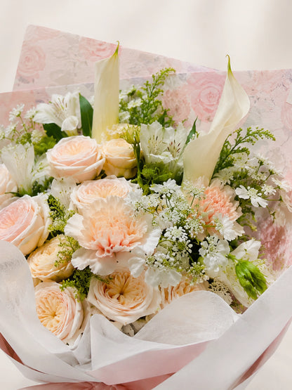 Be Your Side seasonal flowers 特寫｜soft pastel bouquet
