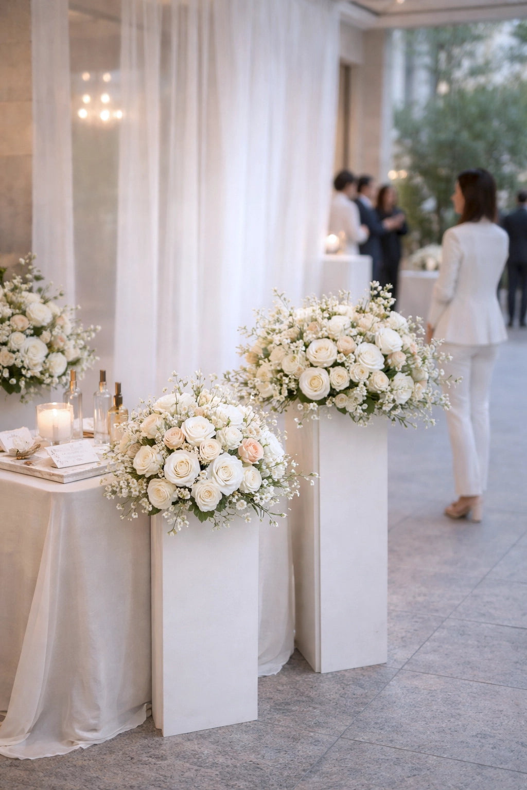 Corporate floral styling and event flowers by Serene Haven Floristry for brand events and business spaces. Serene Haven Floristry 企業花藝及品牌活動佈置，適合商業空間及企業活動。