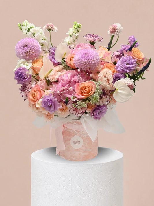 Serene Haven 西營盤花店 - Chapter of Reverie flower box 奢華鮮花盒子花 L號 浪漫粉桃色系鮮花禮物