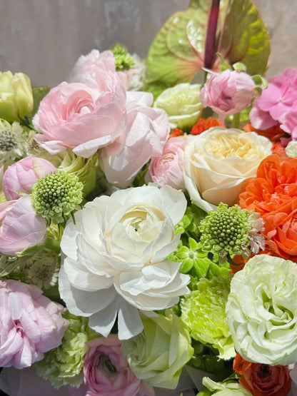 Serene Haven 西營盤花店 - Chapter of Softness flower box  鮮花盒細節 精緻色調花藝