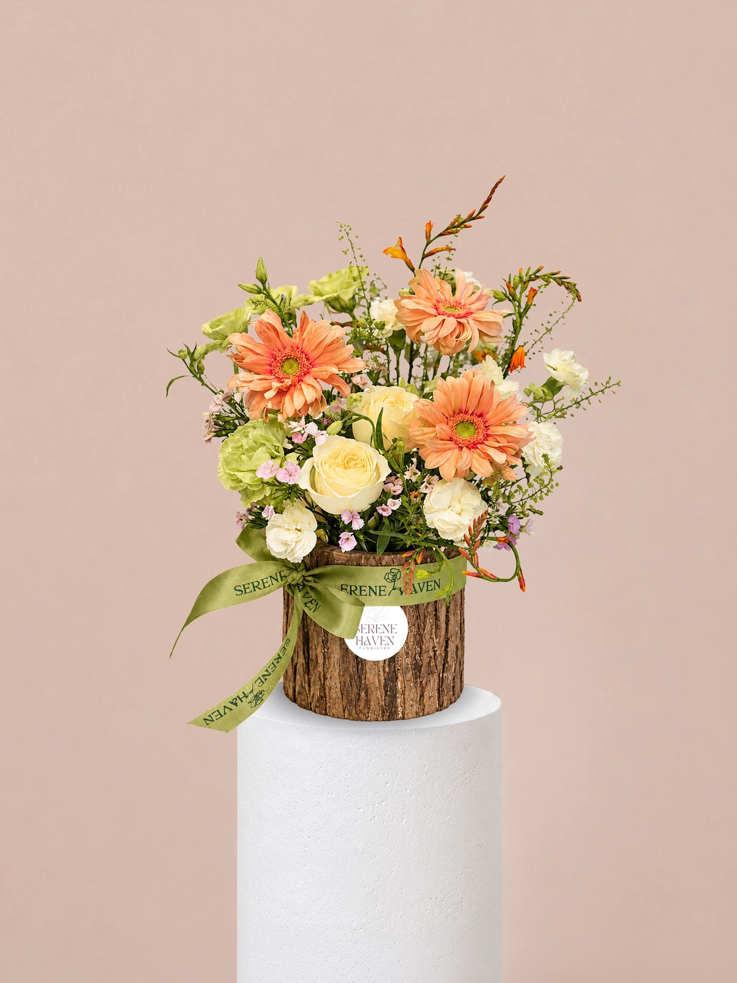 Serene Haven 西營盤花店 - Chapter of Spring 原木風鮮花盒子花非洲菊玫瑰 mini flower box 生日送花日常萬用送禮