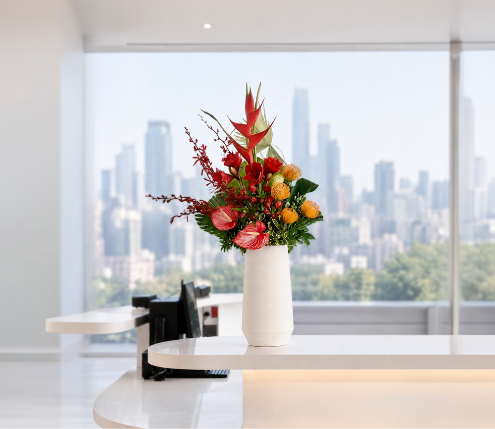 Corporate Flower Subscription｜Office reception floral arrangement featuring premium tropical flowers，適合企業大堂、酒店及商業空間定期鮮花佈置。