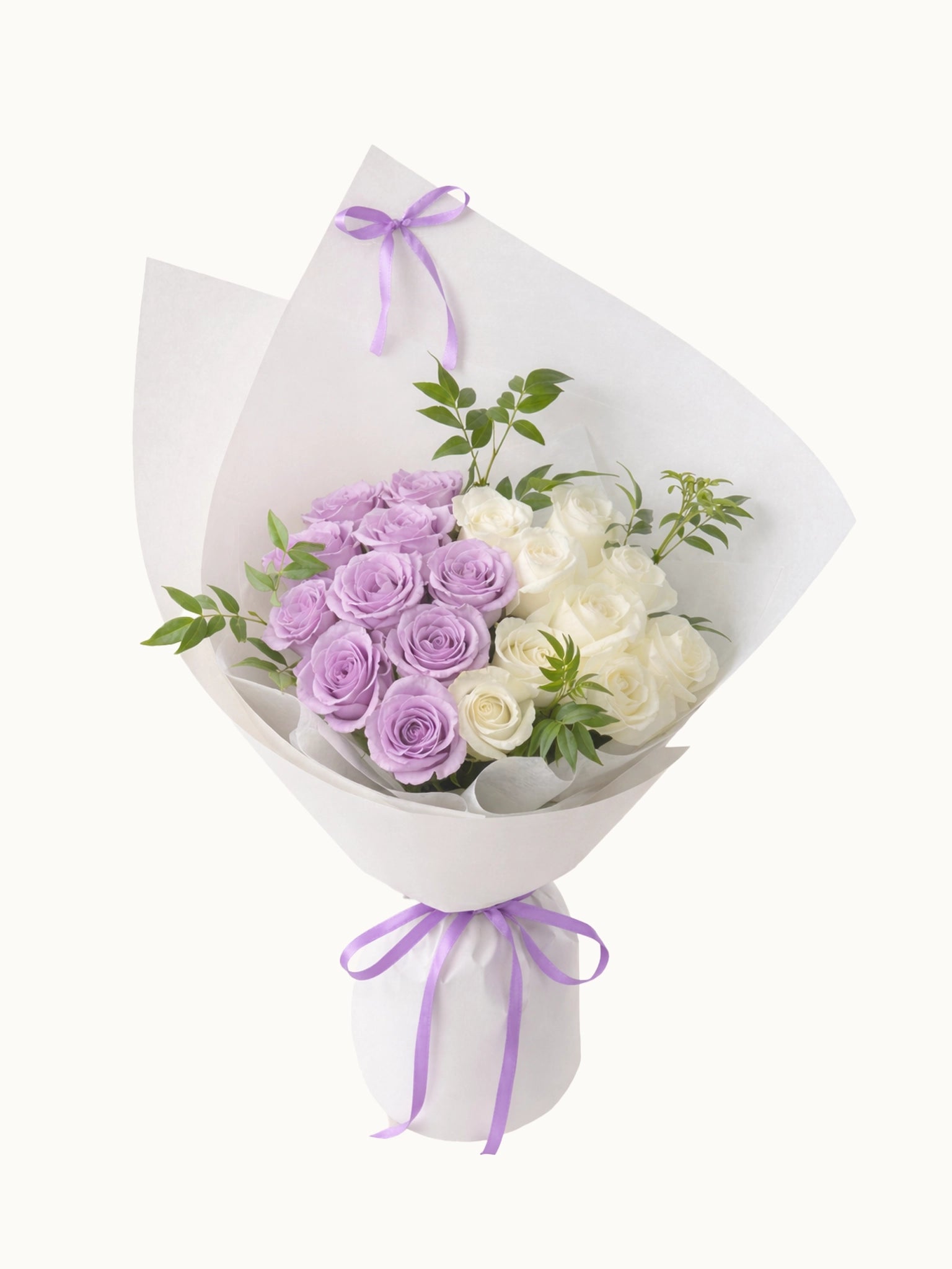 Cotton Kisses 紫白鮮花玫瑰花束，fresh purple & white rose bouquet
