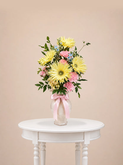 Daylight Bloom Vase 日光花藝｜Fresh yellow and pink vase arrangement