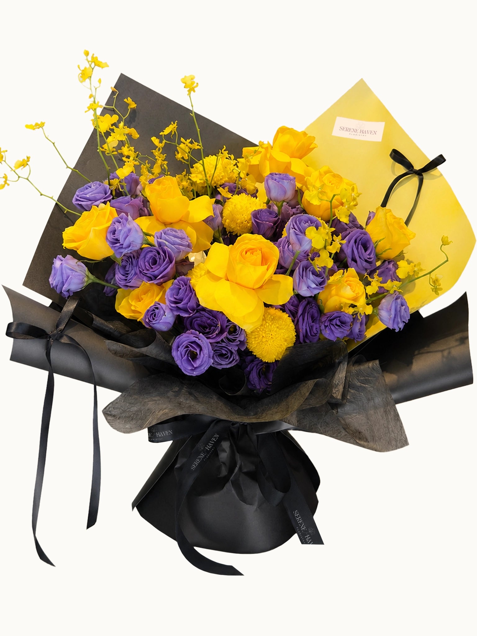 Dimple Bloom 花束正面，亮黃色玫瑰配紫色 Lisianthus，同黑色包裝形成鮮明對比，cheerful bouquet for birthdays and heartfelt celebrations.