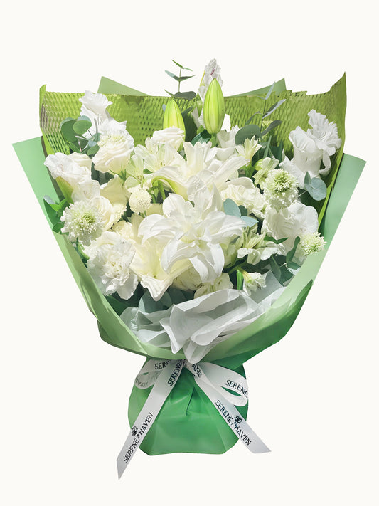 Eternal Grace 白百合、象牙白花材及綠葉 sympathy bouquet 正面照