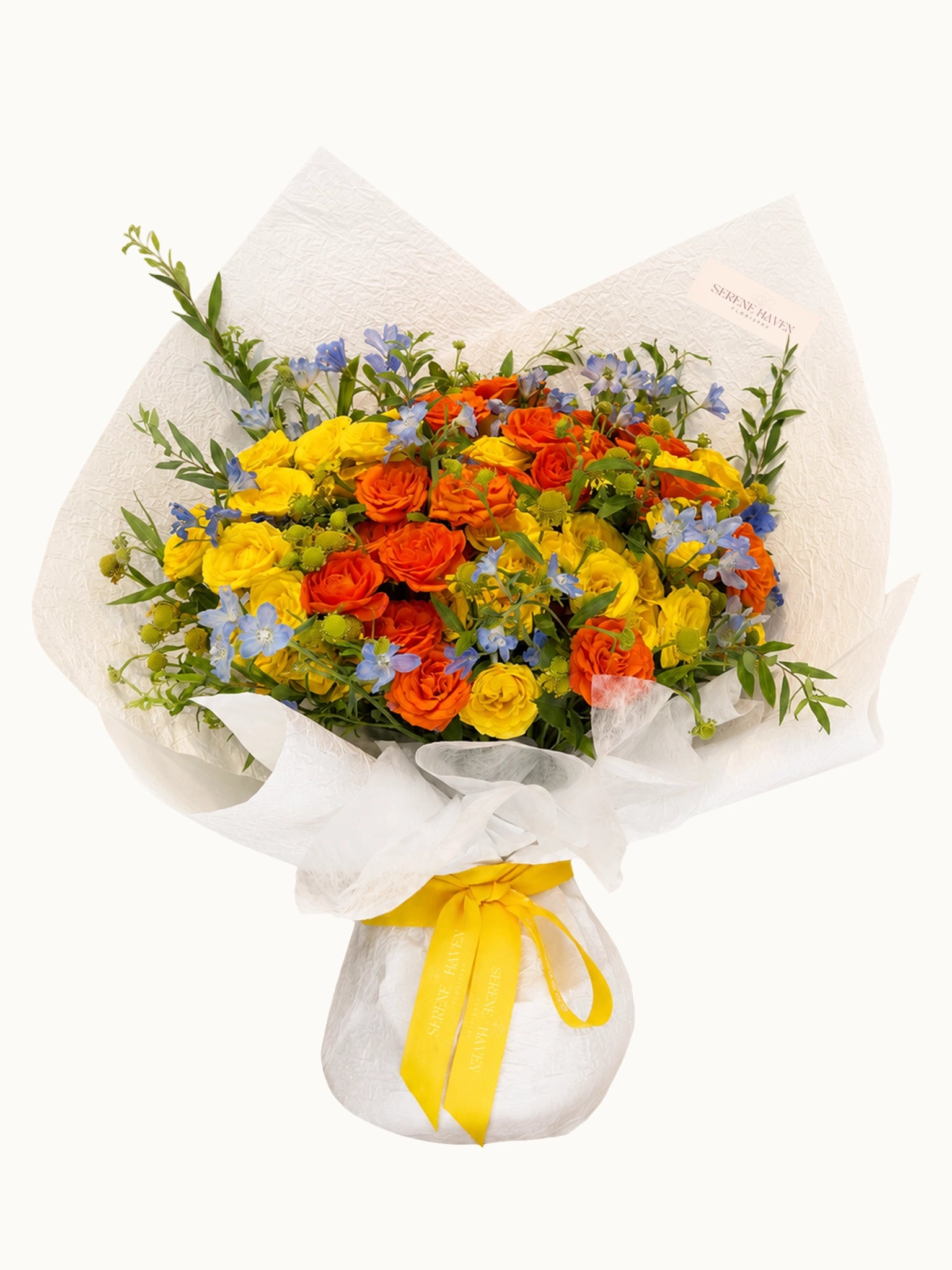For You, Always 花束，橙色玫瑰、黃色花材與藍色點綴 Fresh Flower Bouquet