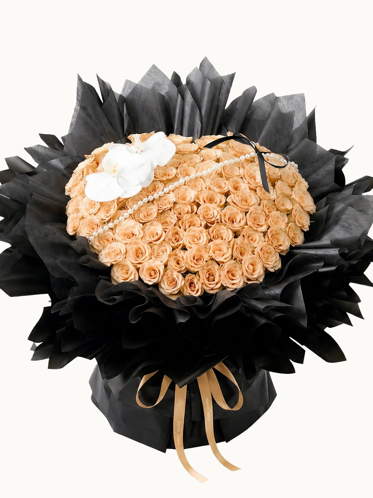 Hearts Entwined 優雅香檳金玫瑰配白蝴蝶蘭鮮花花束，fresh champagne rose bouquet
