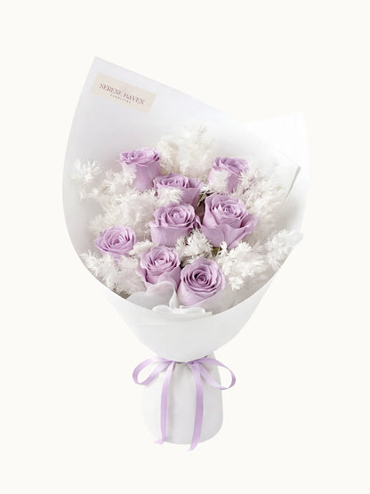 In a Heartbeat purple rose bouquet，高貴優雅紫玫瑰鮮花花束