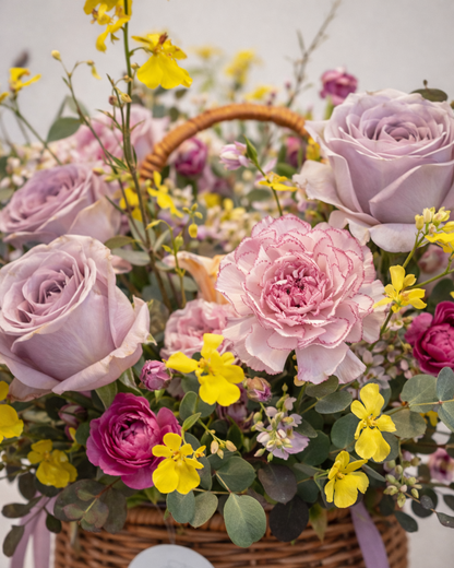花材細節 Close-up｜Colourful blooms in Joyful Bloom Basket