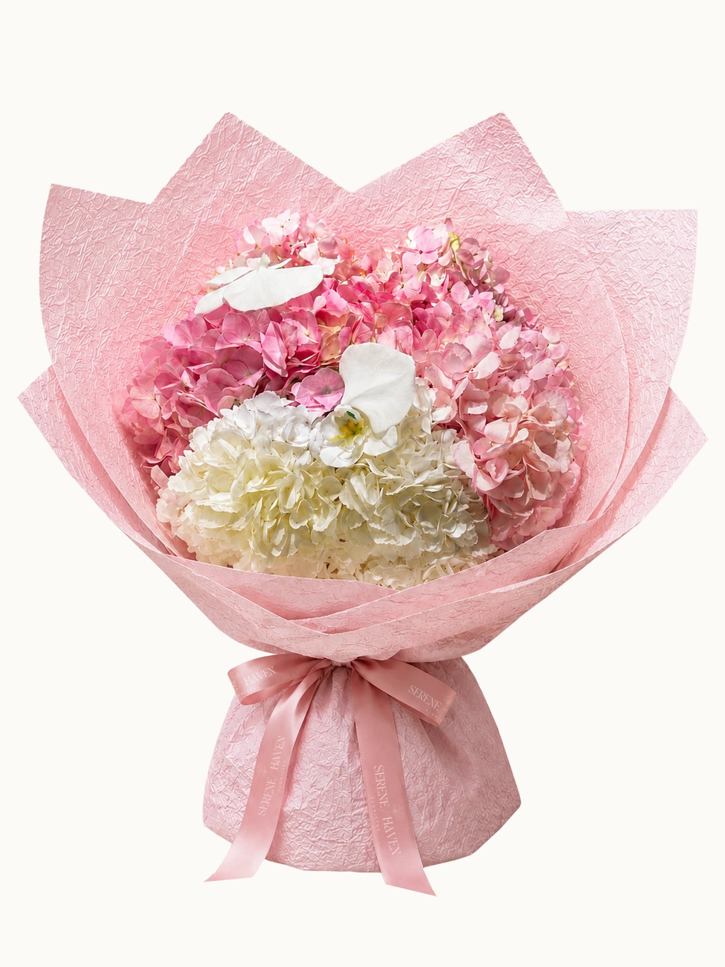 Serene Haven 西營盤花店 - Ocean Whisper Best Seller Bouquet 粉色繡球花配白蘭花束 甜美優雅生日送禮推薦