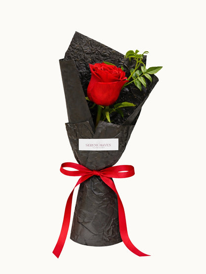 One & Only 單枝經典紅玫瑰花束，black wrap single rose bouquet