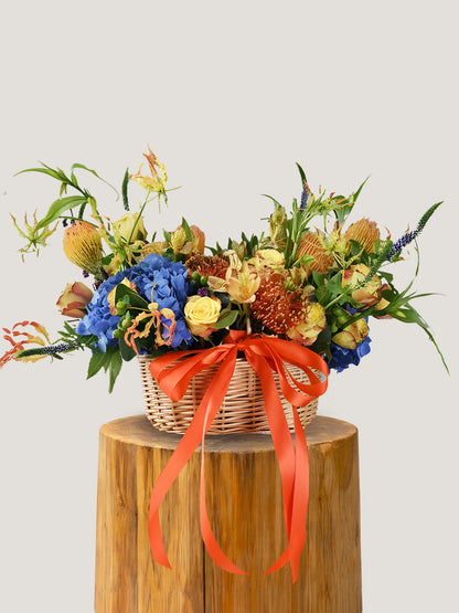 Serenade Garden Basket 花籃｜Colourful garden-style floral basket
