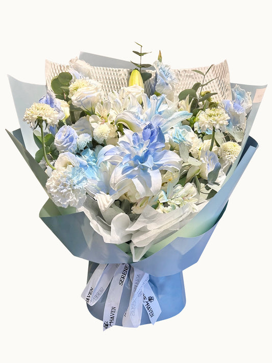 Sky Garden bouquet｜藍色百合、藍玫瑰、白色康乃馨花束，清新天空色調鮮花花束，Hong Kong florist