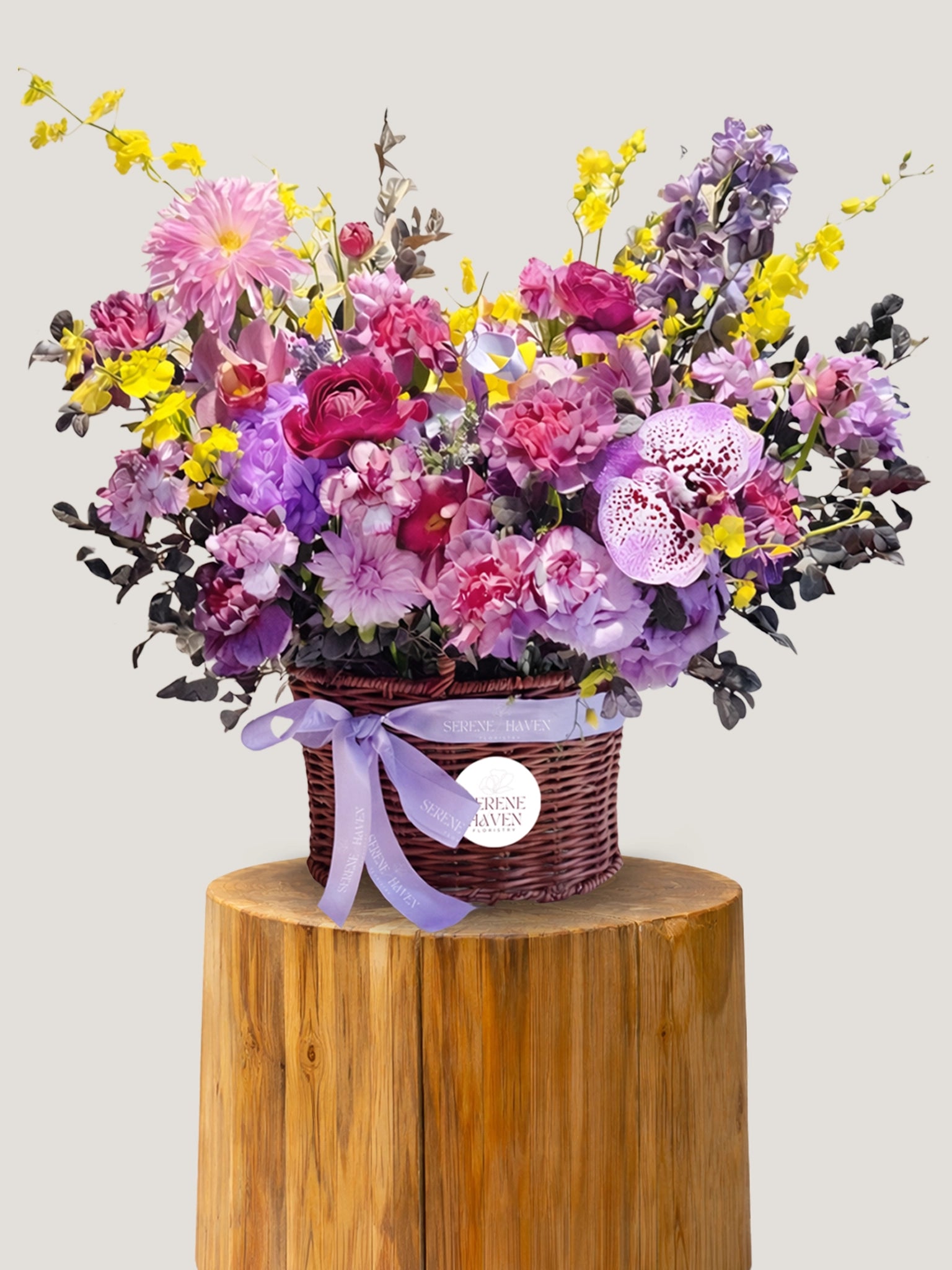 Spring Garden Basket 花籃｜Pink & lilac seasonal flowers