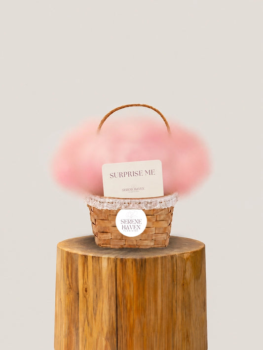 Surprise Me Basket Petite 迷你花籃，柔霧粉色 florist’s choice 時令花材設計