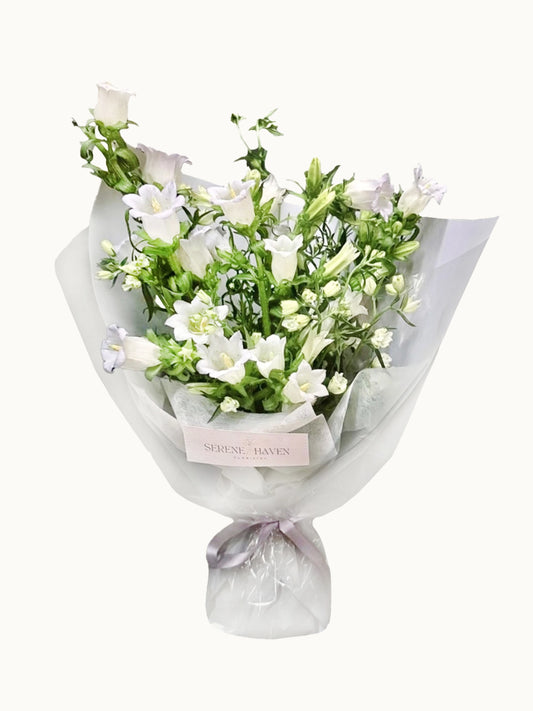 Whisper of White Spring 白色鮮花花束｜White Seasonal Flowers Bouquet｜Serene Haven Floristry